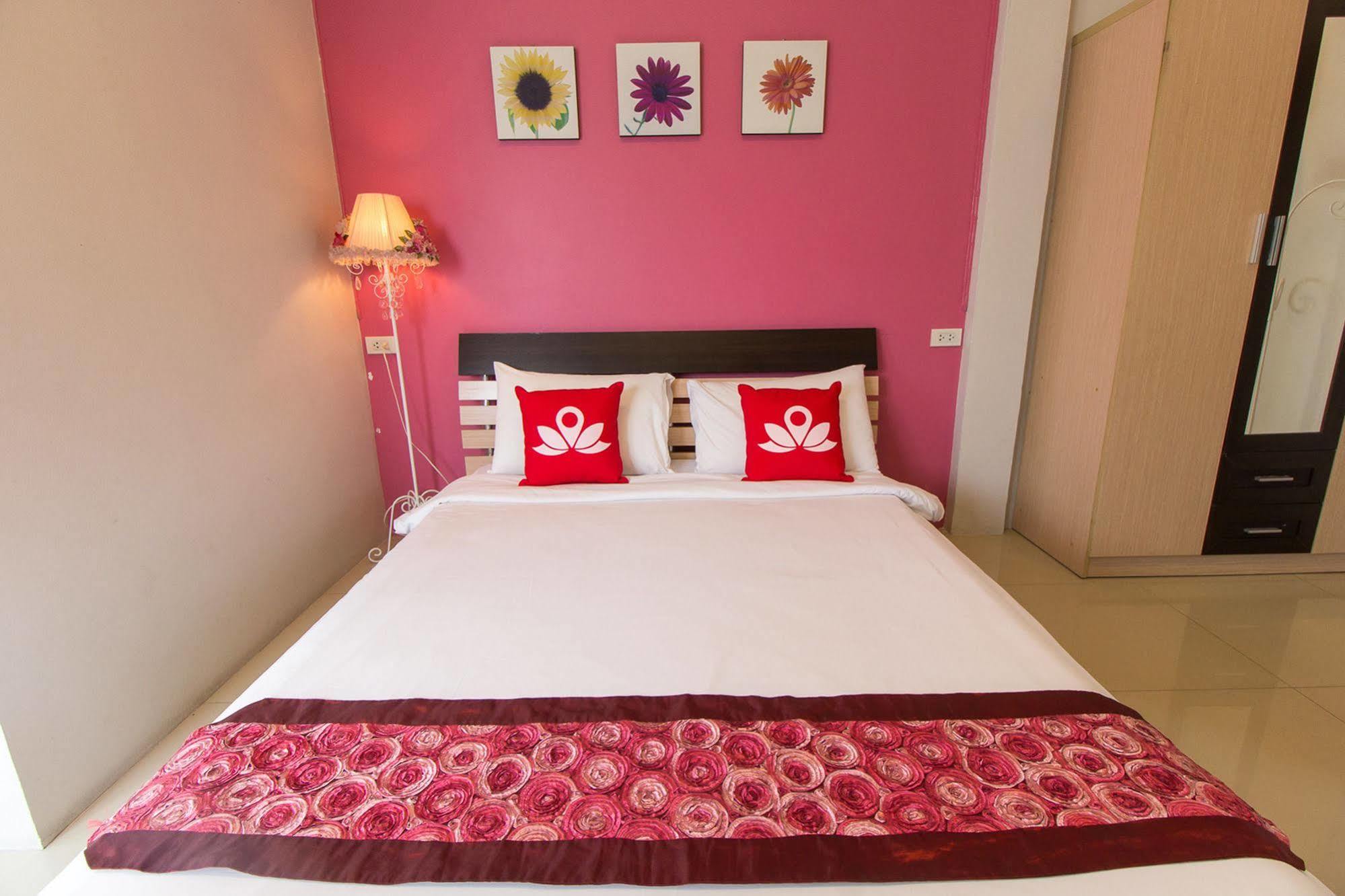 Zen Rooms Damrongrak Road Bangkok Eksteriør billede