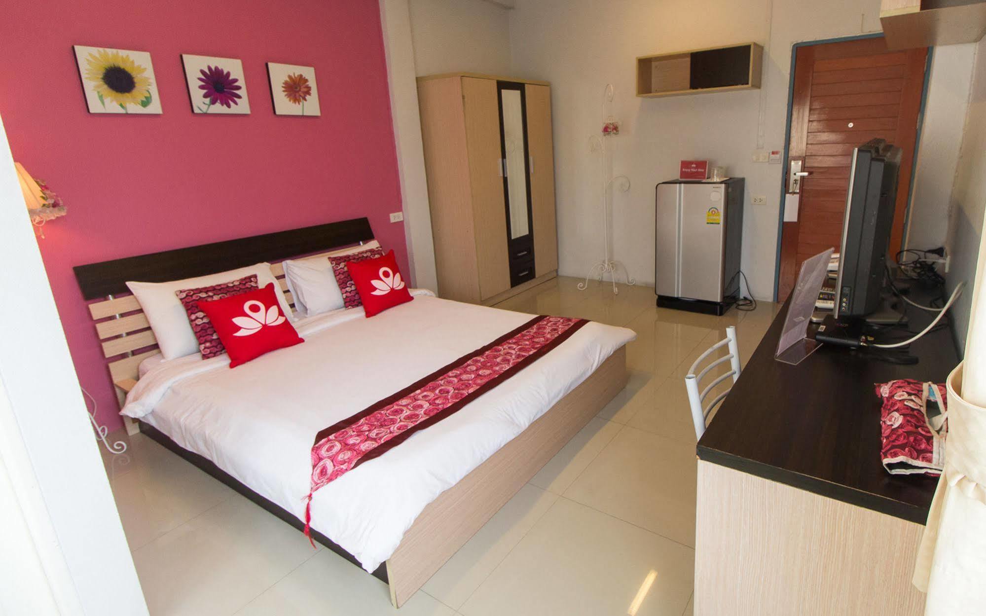 Zen Rooms Damrongrak Road Bangkok Eksteriør billede